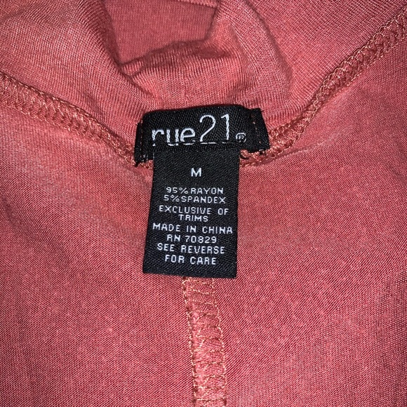 3/15🔥 Rue 21 choker dress - Picture 2 of 9